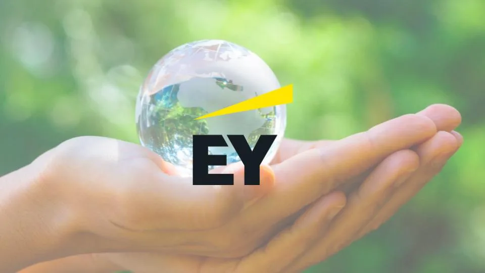 How EY sent new hires a sustainable Easter greeting with Glede